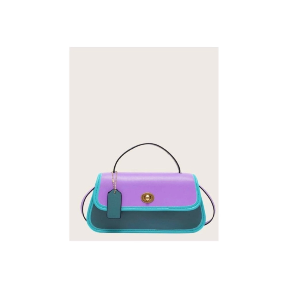 Twist to Lock Envelope Handbag - Picture 9 of 9